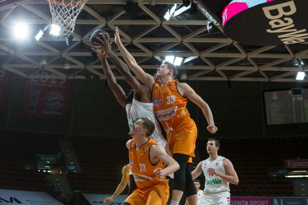 伤病或适应 伤病或适应